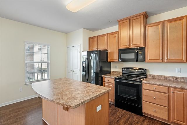 1966 Georgetown Drive, Franklin Park, PA 15143