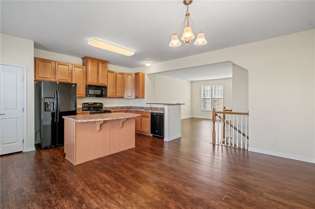 1966 Georgetown Drive, Franklin Park, PA 15143