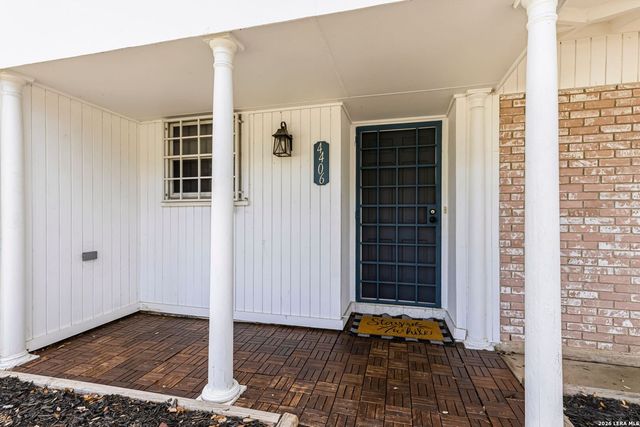 4406 Hall Park Dr, San Antonio, TX 78218
