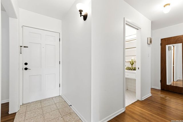 4406 Hall Park Dr, San Antonio, TX 78218