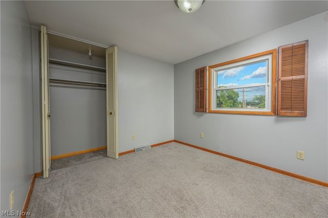 804 4th Street SE, New Philadelphia, OH 44663