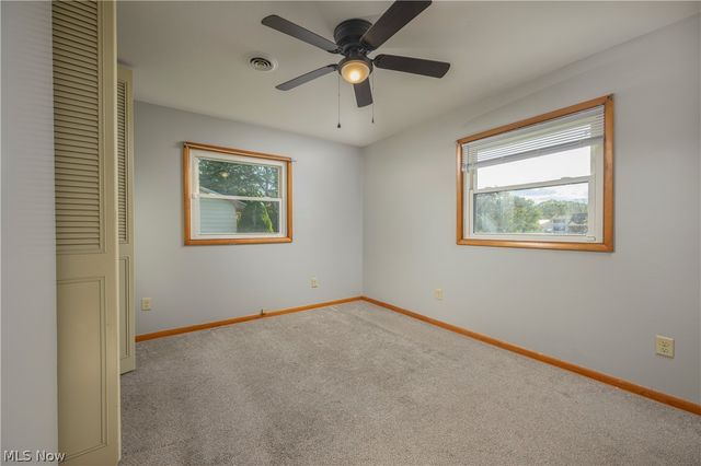 804 4th Street SE, New Philadelphia, OH 44663