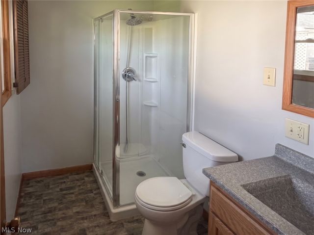 804 4th Street SE, New Philadelphia, OH 44663