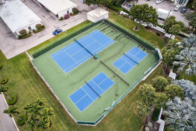 19800 Sandpointe Bay Drive 607, Tequesta, FL 33469