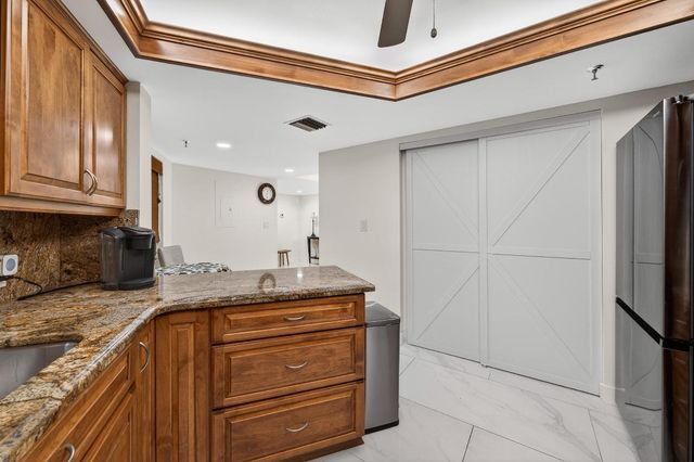 19800 Sandpointe Bay Drive 607, Tequesta, FL 33469