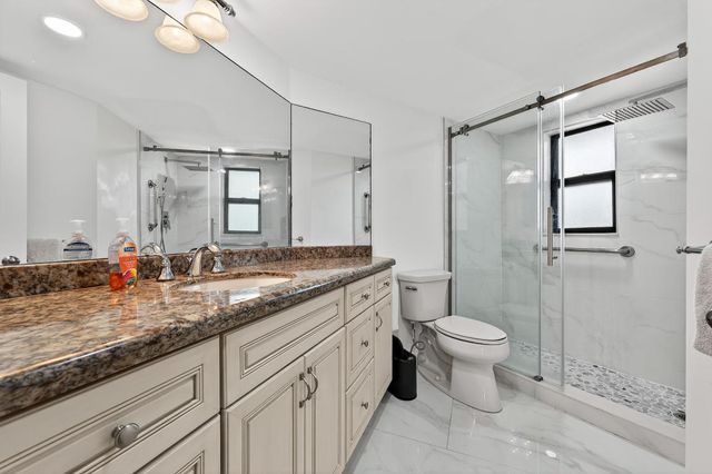 19800 Sandpointe Bay Drive 607, Tequesta, FL 33469