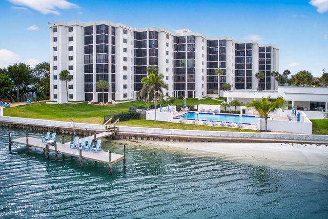 19800 Sandpointe Bay Drive 607, Tequesta, FL 33469