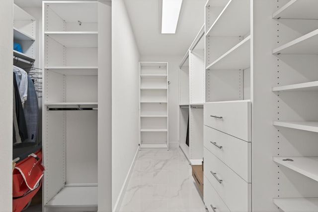 19800 Sandpointe Bay Drive 607, Tequesta, FL 33469