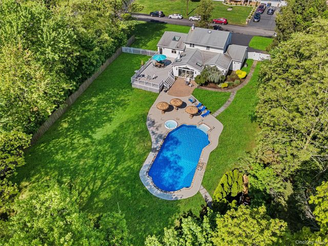 6 Wilton Circle, New City, NY 10956