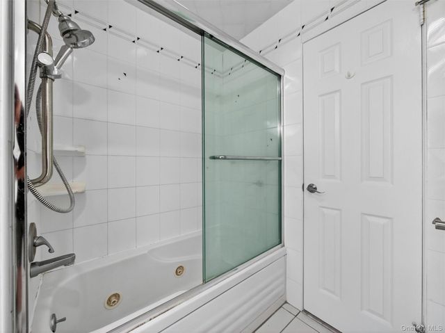 6 Wilton Circle, New City, NY 10956