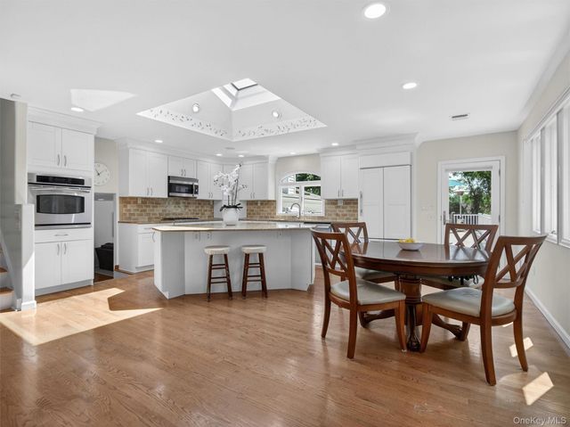 6 Wilton Circle, New City, NY 10956