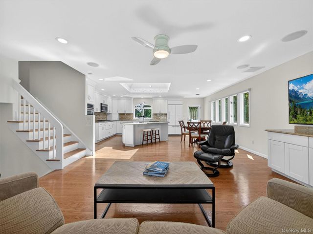 6 Wilton Circle, New City, NY 10956
