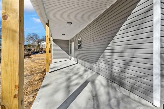 30 Moore Avenue, Toccoa, GA 30577