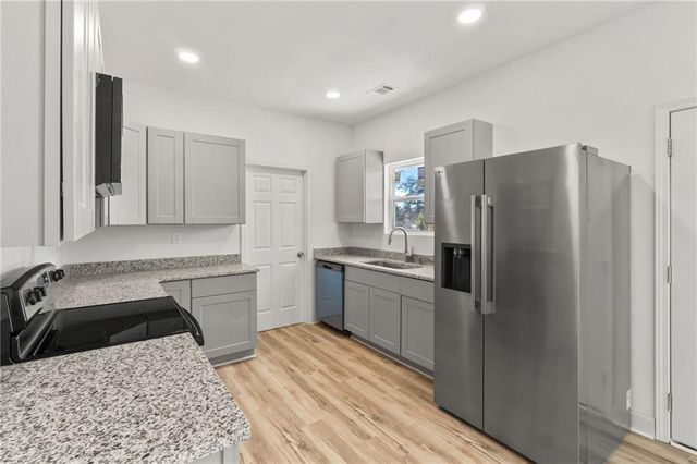 30 Moore Avenue, Toccoa, GA 30577