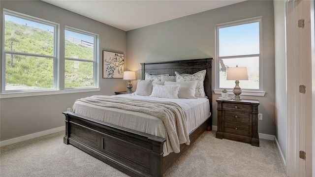 105 Delmonica Drive, Meadowlands, PA 15301