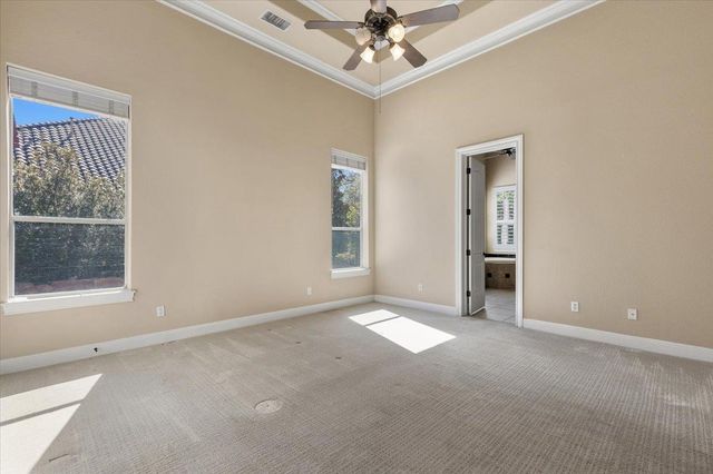 111 Whitley DR, Austin, TX 78738