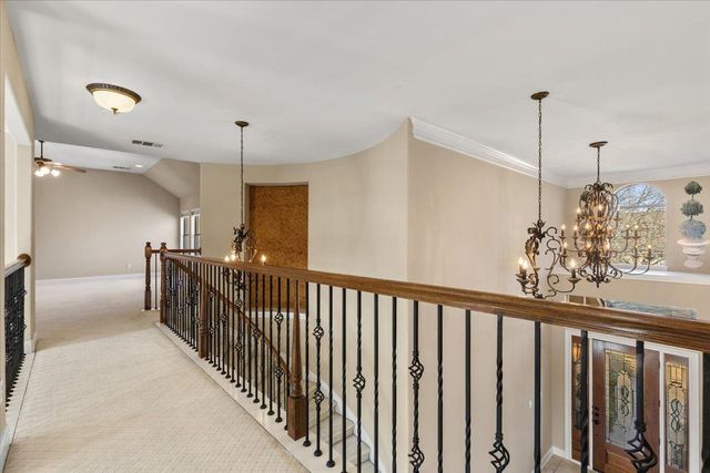 111 Whitley DR, Austin, TX 78738