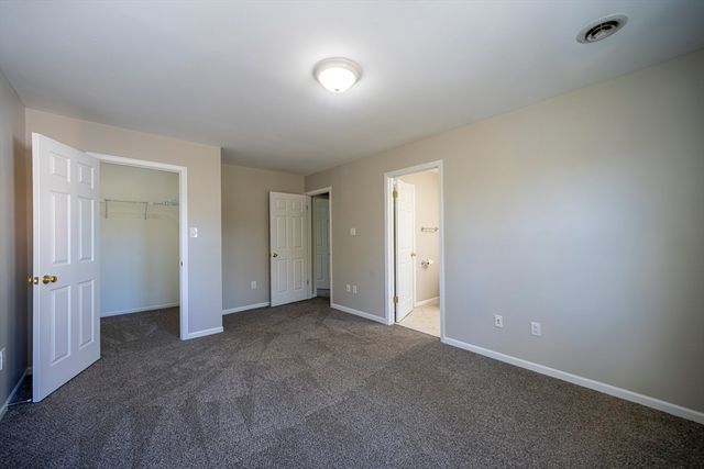 357 Boylston 3, Lowell, MA 01852