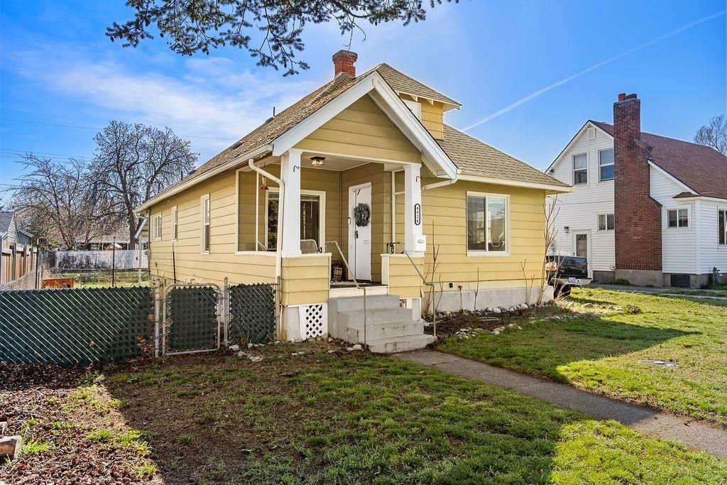4824 N Stone St, Spokane, WA 99207