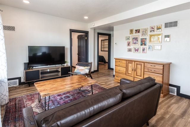 1115 W Broadway, Butte, MT 59701