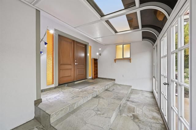 2166 Camino Cantera, Vista, CA 92084