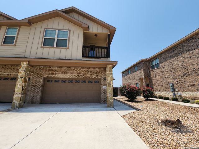 319 CREEKSIDE CURV, New Braunfels, TX 78130