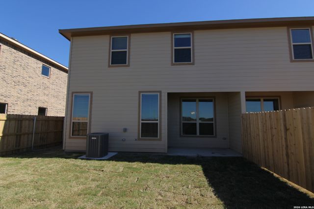 319 CREEKSIDE CURV, New Braunfels, TX 78130