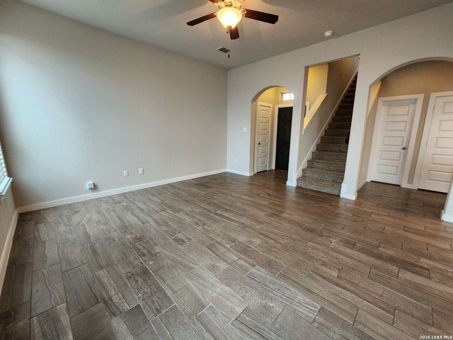 319 CREEKSIDE CURV, New Braunfels, TX 78130
