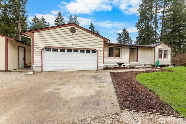 4512 244th Street Ct E, Spanaway, WA 98387