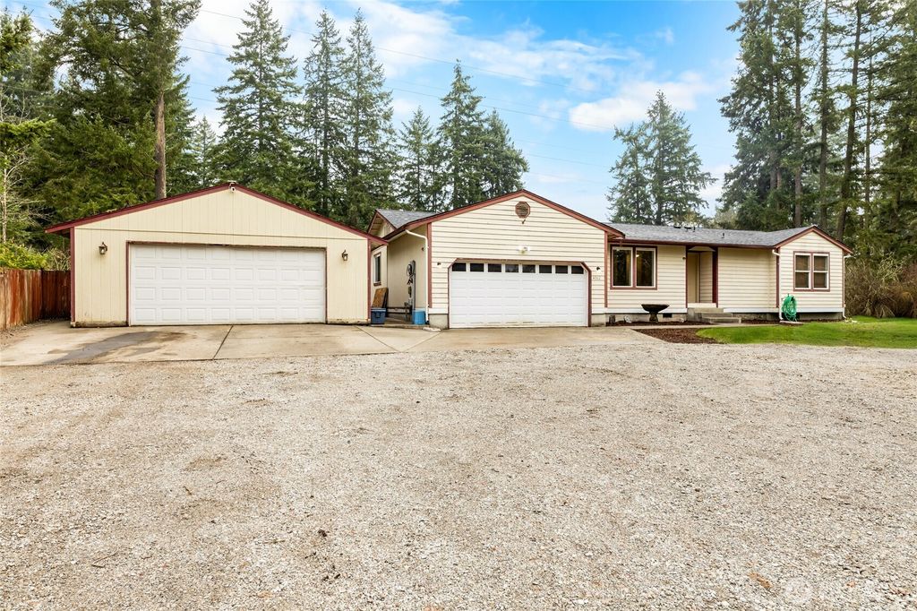 4512 244th Street Ct E, Spanaway, WA 98387
