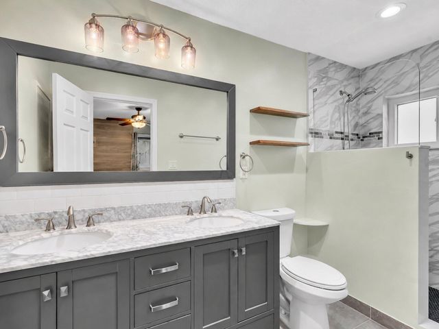 2448 NE 14TH Terrace, Pompano Beach, FL 33064
