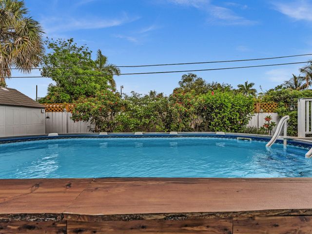 2448 NE 14TH Terrace, Pompano Beach, FL 33064