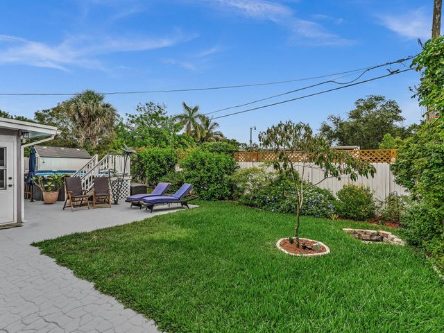 2448 NE 14TH Terrace, Pompano Beach, FL 33064
