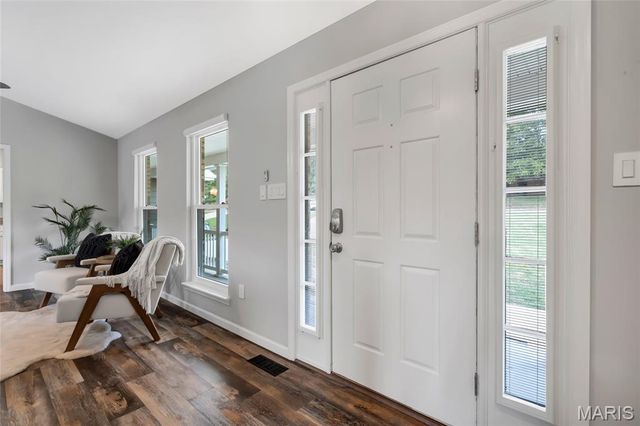 440 Lake Shore Drive, St Clair, MO 63077