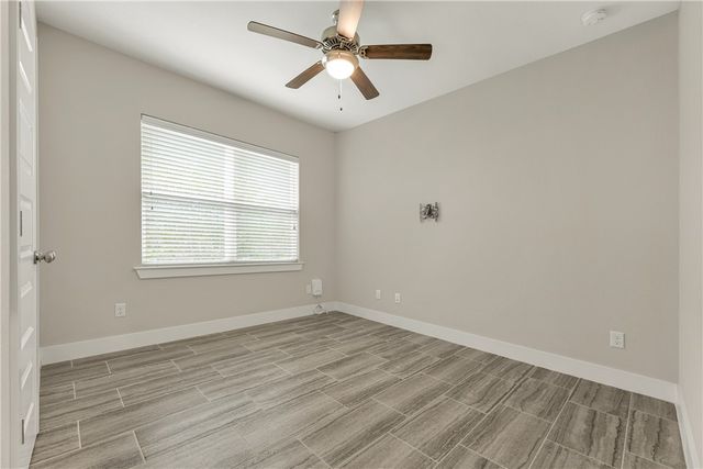 3418 Dovecote Way, Bryan, TX 77808