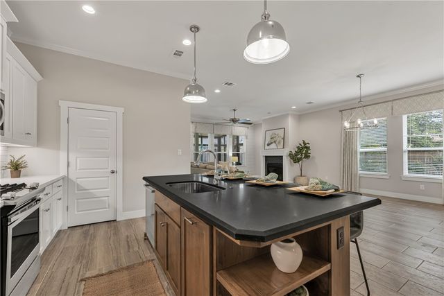 3418 Dovecote Way, Bryan, TX 77808