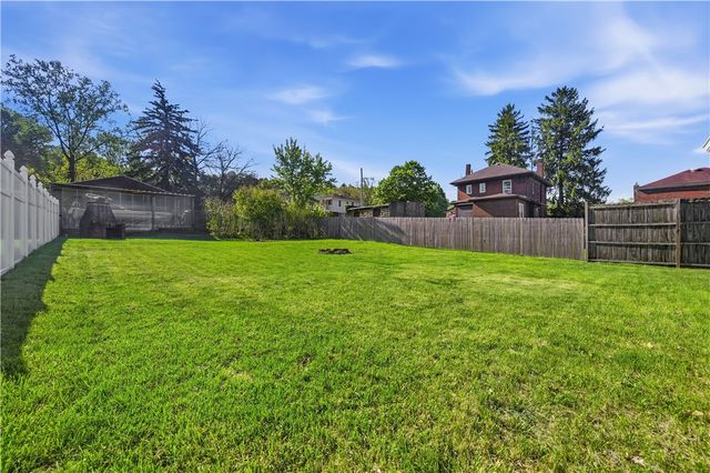 5512 3rd St, Verona, PA 15147