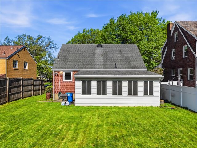 5512 3rd St, Verona, PA 15147