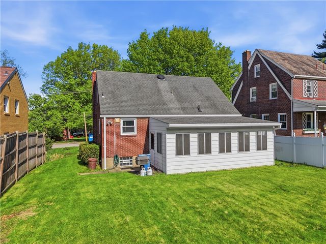 5512 3rd St, Verona, PA 15147
