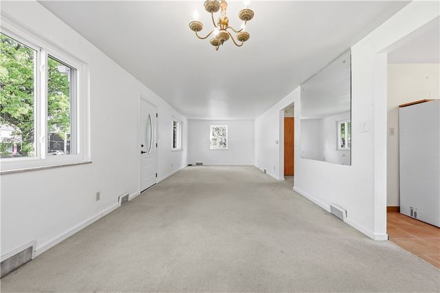 5512 3rd St, Verona, PA 15147