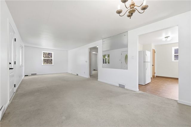 5512 3rd St, Verona, PA 15147