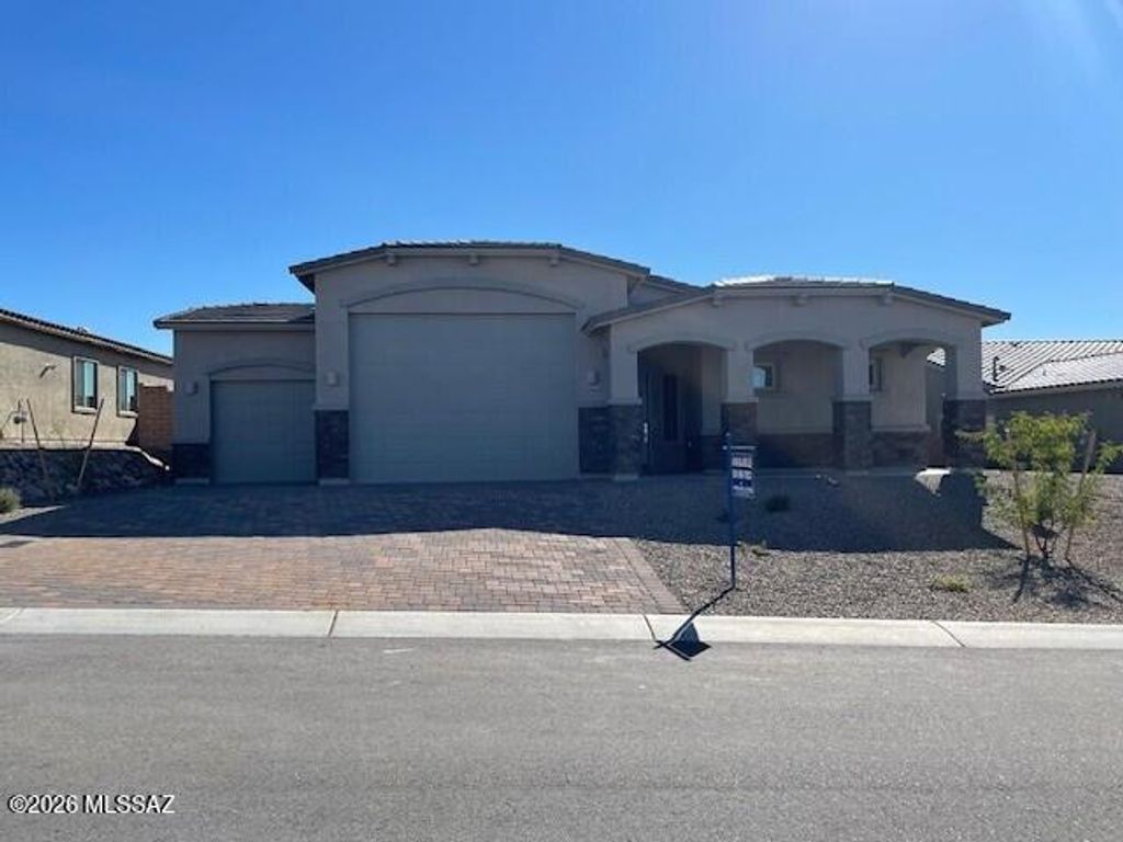 13960 N Crooked Creek Drive, Marana, AZ 85658