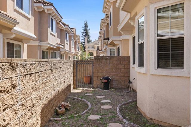 454 W Duarte Road B, Arcadia, CA 91007