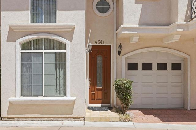 454 W Duarte Road B, Arcadia, CA 91007