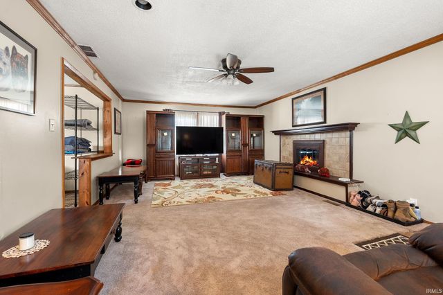 7564 N Roanoke Road, Huntington, IN 46750