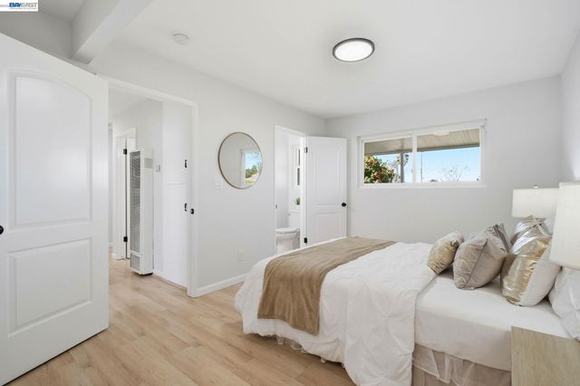 3136 Mission View Dr, Fremont, CA 94538