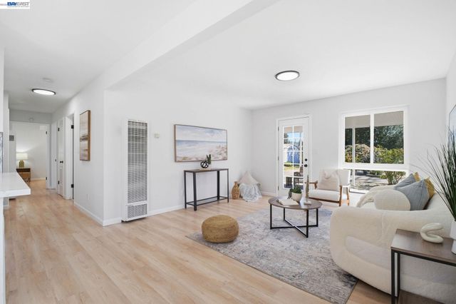 3136 Mission View Dr, Fremont, CA 94538