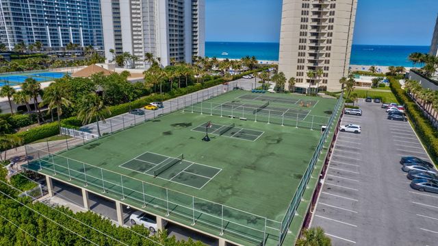 2800 N Ocean Drive A-17c, Singer Island, FL 33404