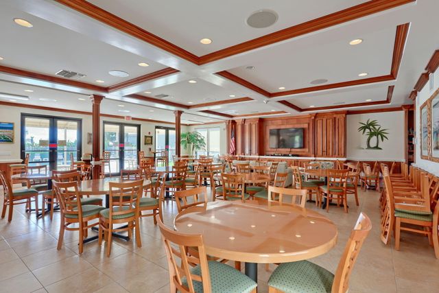2800 N Ocean Drive A-17c, Singer Island, FL 33404