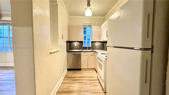 1335 Pennsylvania Ave 3, Miami Beach, FL 33139